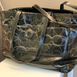 Coach Signature Black Patent Leather Tote F19256